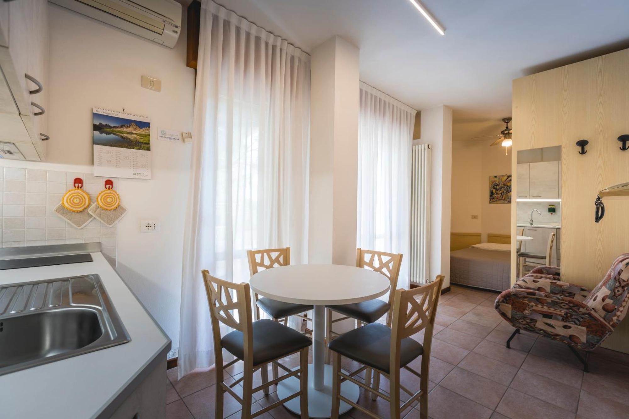 Residence Piccolo Milano Marittima Exterior photo
